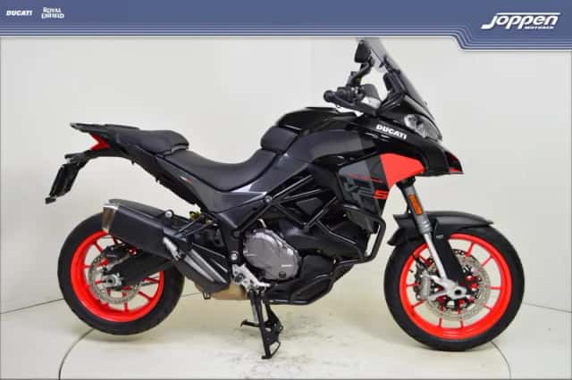 Ducati Multistrada V2 S (2024) thumbnail 1