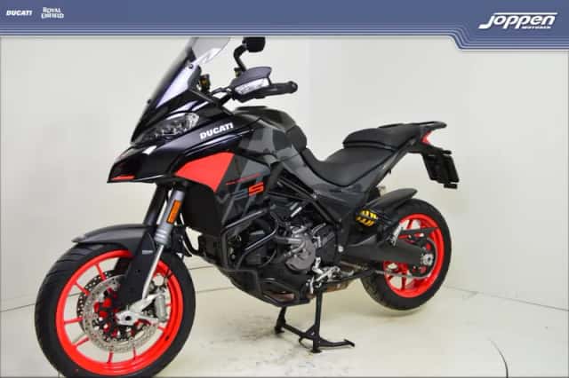 Ducati Multistrada V2 S (2024) thumbnail 5