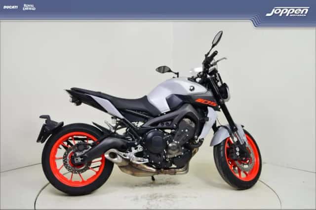 Yamaha MT-09 (2019) thumbnail 1