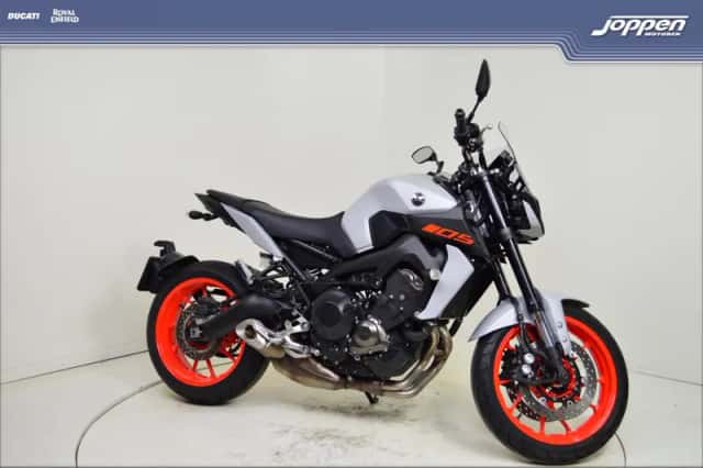 Yamaha MT-09 (2019) thumbnail 2
