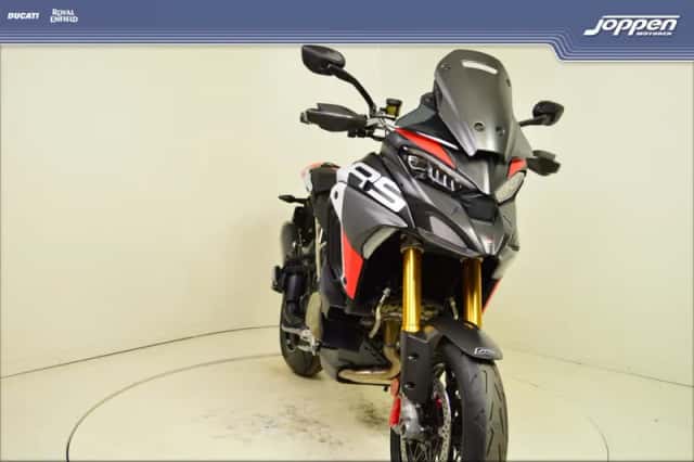 Ducati Multistrada V4 RS (2026) thumbnail 3