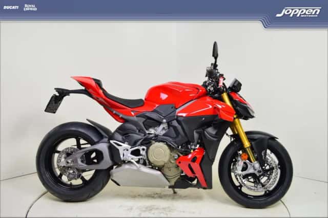Ducati Streetfighter V4S (2026) thumbnail 1