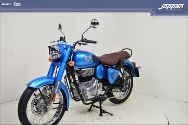 Royal Enfield Classic 350 (2025) thumbnail 5