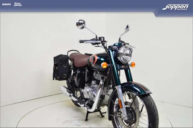 Royal Enfield Classic 350 (2024) thumbnail 3