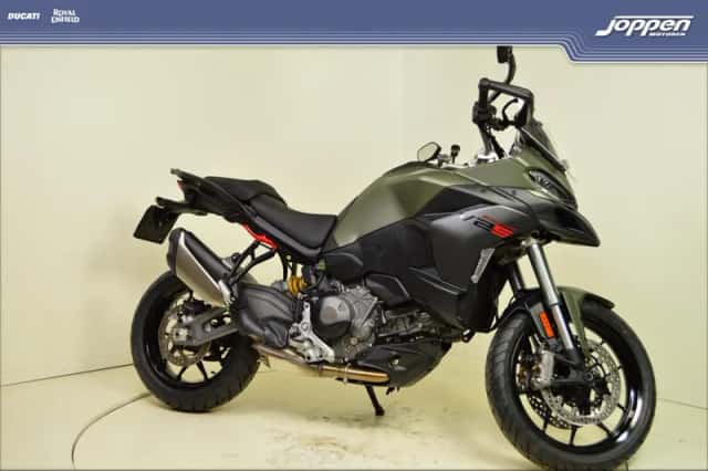 Ducati Multistrada V2 S (2026) thumbnail 2