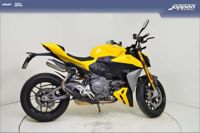 Ducati Streetfighter (2026) thumbnail 1