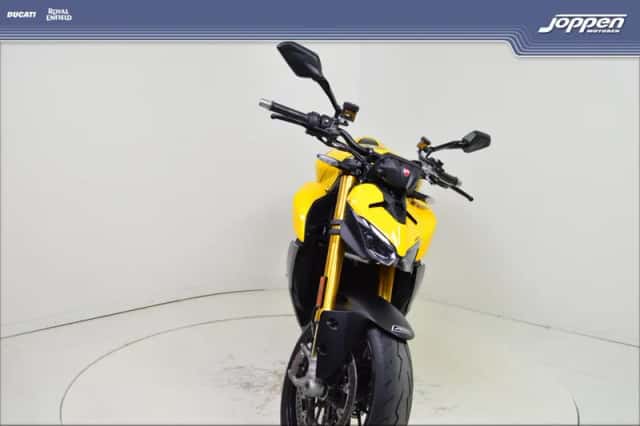 Ducati Streetfighter (2026) thumbnail 4