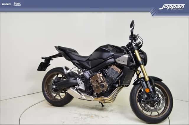Honda CB650R (2025) thumbnail 2