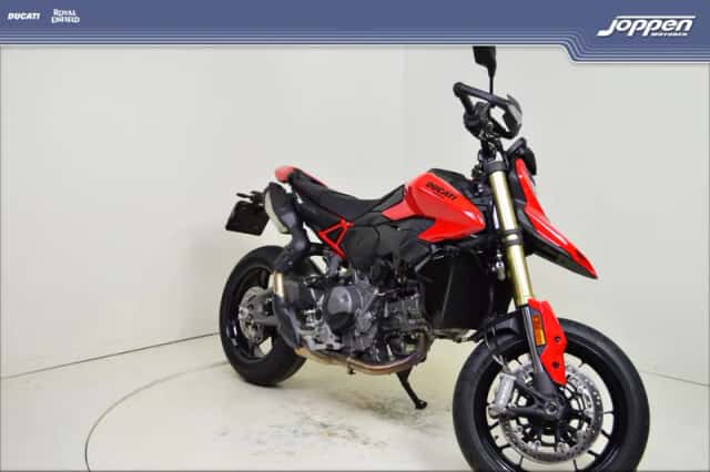 Ducati HyperMotard V2 (2026) thumbnail 2