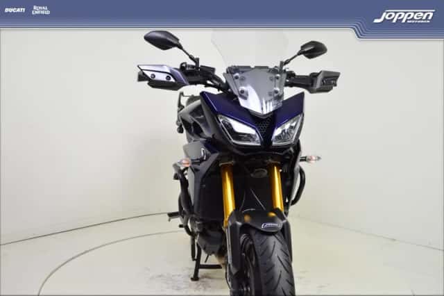 Yamaha Tracer 900 (2016) thumbnail 3