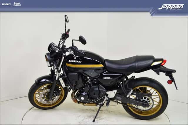 Kawasaki Z 650 RS (2025) thumbnail 5