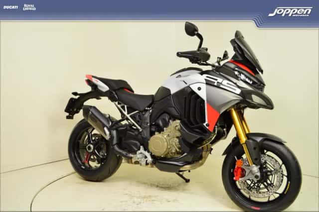 Ducati Multistrada V4 RS (2026) thumbnail 2