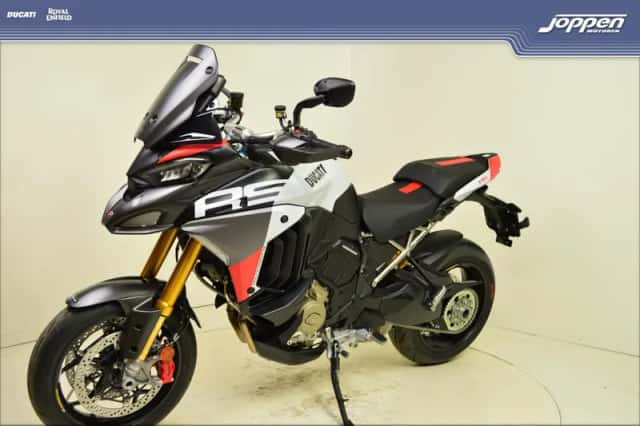 Ducati Multistrada V4 RS (2026) thumbnail 5
