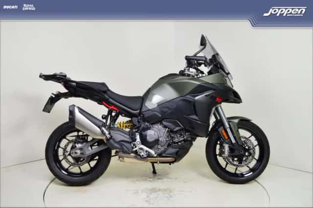 Ducati Multistrada V2 S (2025) thumbnail 1