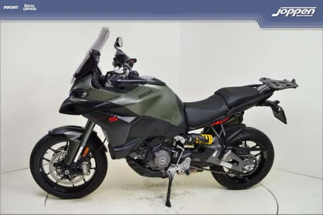 Ducati Multistrada V2 S (2025) thumbnail 6