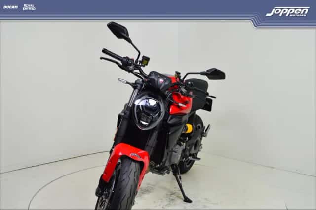 Ducati Monster V2 (2026) thumbnail 4