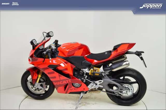 Ducati Panigale V2 (2026) thumbnail 6