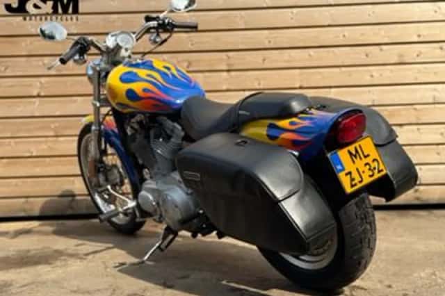 Harley-Davidson Sportster Custom XL 53 C (2004) thumbnail 6
