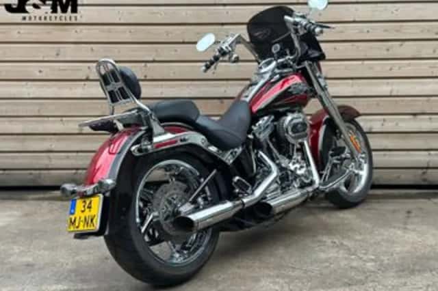 Harley-Davidson Convertible CVO Flstse Softail (2011) thumbnail 5