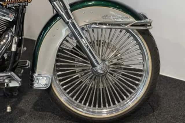 Harley-Davidson Heritage Special (1996) thumbnail 3