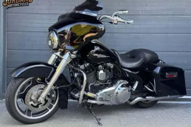 Harley-Davidson Street Glide Flhxi (2010) thumbnail 6
