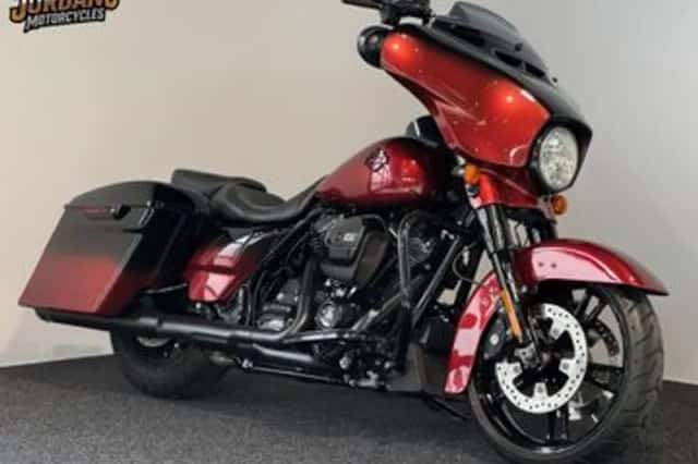 Harley-Davidson Street Glide Special Flhxs (2018) thumbnail 4