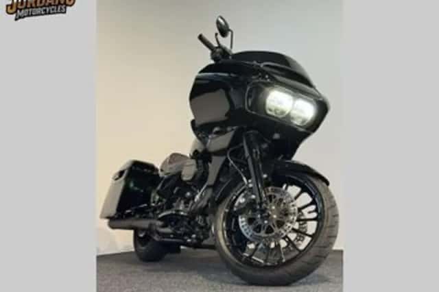 Harley-Davidson Road Glide Special (2018) thumbnail 3