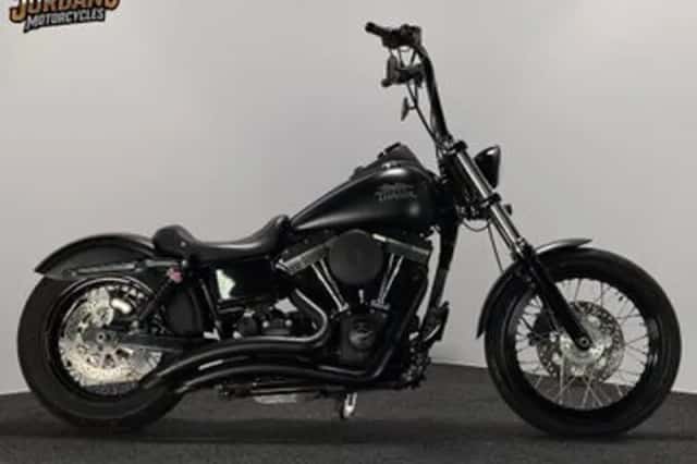 Harley-Davidson Street Bob (2014) thumbnail 1