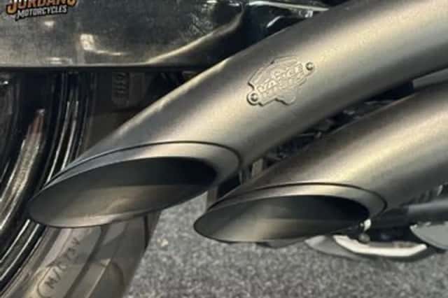 Harley-Davidson Street Bob (2014) thumbnail 3