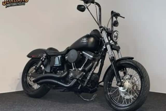 Harley-Davidson Street Bob (2014) thumbnail 4