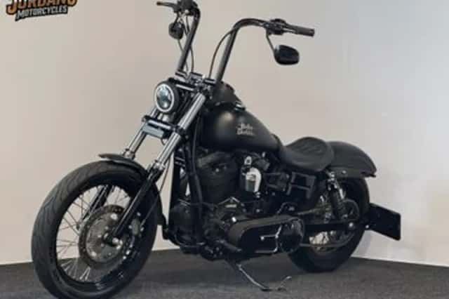 Harley-Davidson Street Bob (2014) thumbnail 6