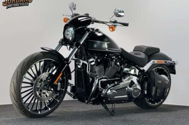 Harley-Davidson Breakout 117 (2023) thumbnail 6