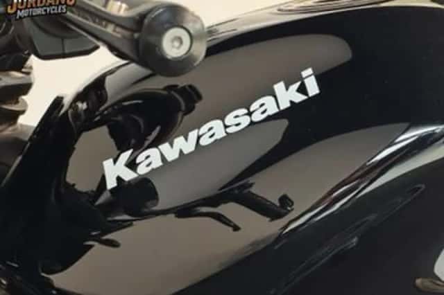 Kawasaki Z750 (2009) thumbnail 3