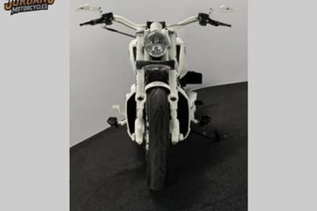 Harley-Davidson V-Rod Muscle (2010) thumbnail 5