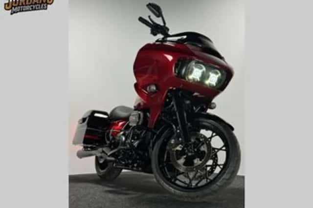 Harley-Davidson Road Glide (2021) thumbnail 2
