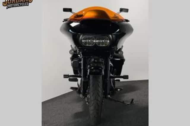 Harley-Davidson Road Glide (2023) thumbnail 5