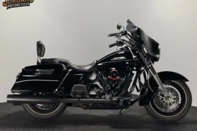 Harley-Davidson Electra Glide Ultra Classic (2006) thumbnail 1