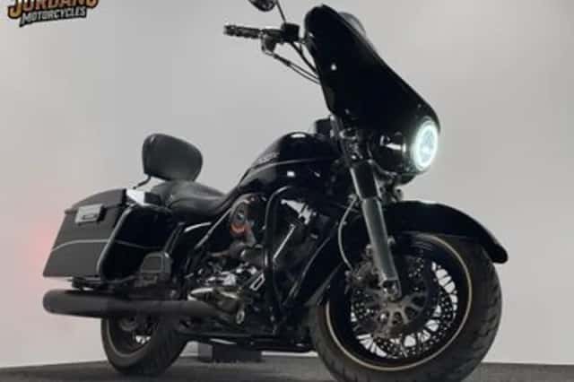 Harley-Davidson Electra Glide Ultra Classic (2006) thumbnail 2