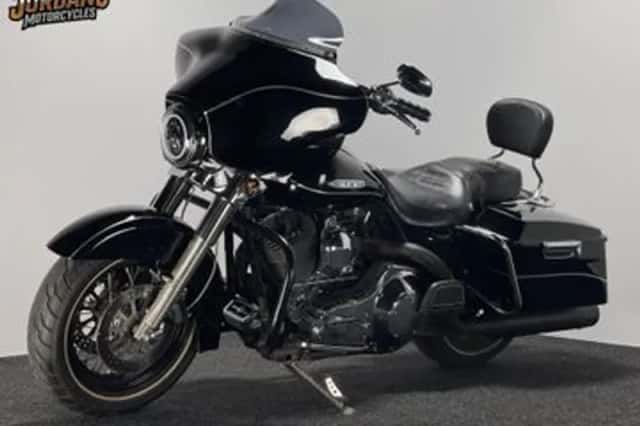 Harley-Davidson Electra Glide Ultra Classic (2006) thumbnail 6