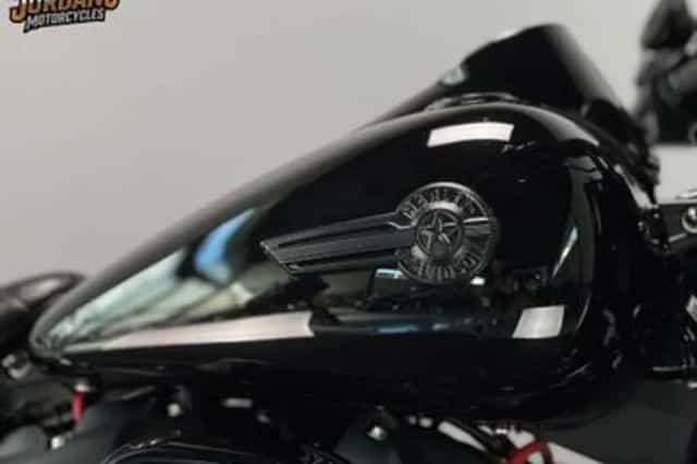 Harley-Davidson Fat Boy 114 (2022) thumbnail 3