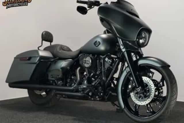 Harley-Davidson Street Glide (2016) thumbnail 4