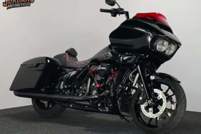 Harley-Davidson Road Glide (2023) thumbnail 4