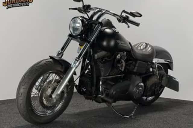 Harley-Davidson Street Bob (2006) thumbnail 6