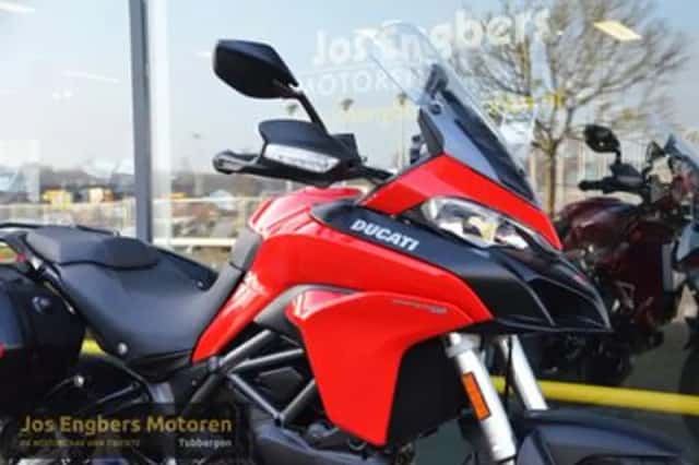 Ducati Multistrada 950 (2017) thumbnail 2