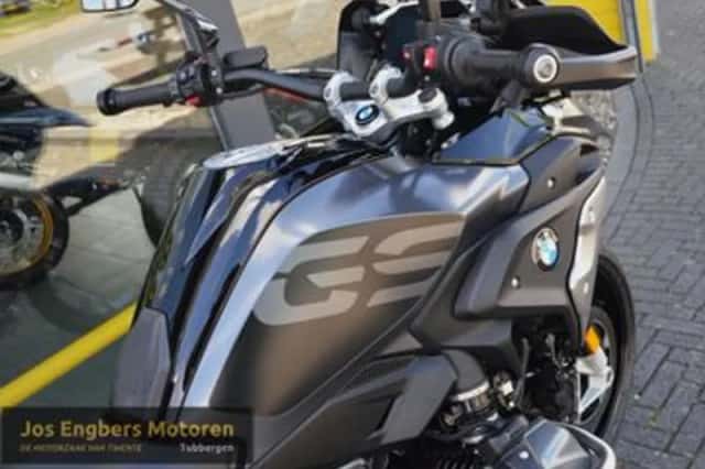 BMW R 1250 GS TRIPLE BLACK (2021) thumbnail 4
