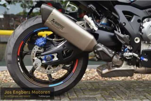 BMW M 1000 XR (2024) thumbnail 6