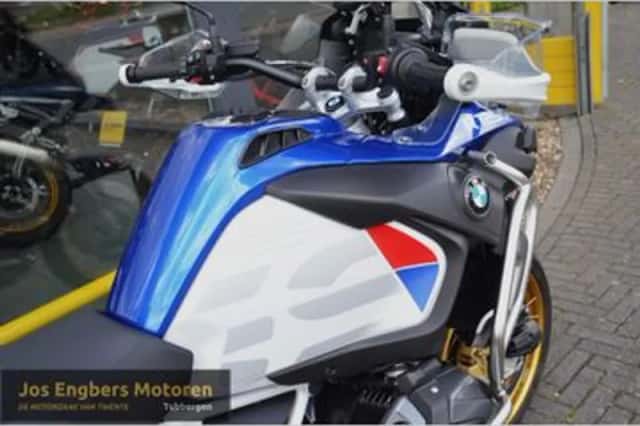 BMW R 1250 GS ADVENTURE (2019) thumbnail 4