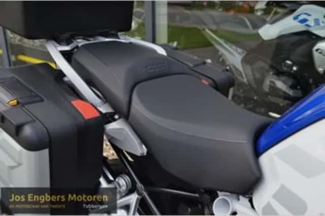 BMW R 1250 GS ADVENTURE (2019) thumbnail 6