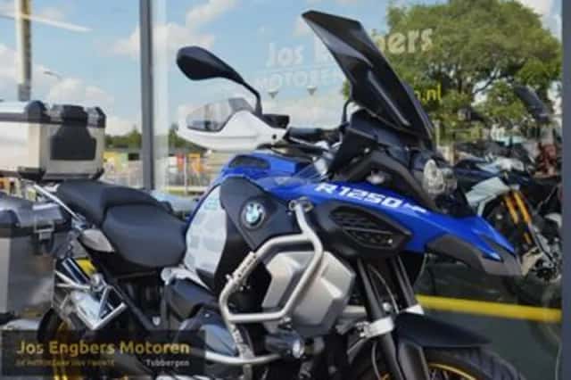 BMW R 1250 GS Adventure (2019) thumbnail 2