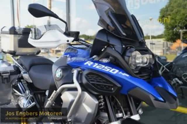 BMW R 1250 GS Adventure (2019) thumbnail 3